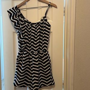 Black and white romper size small